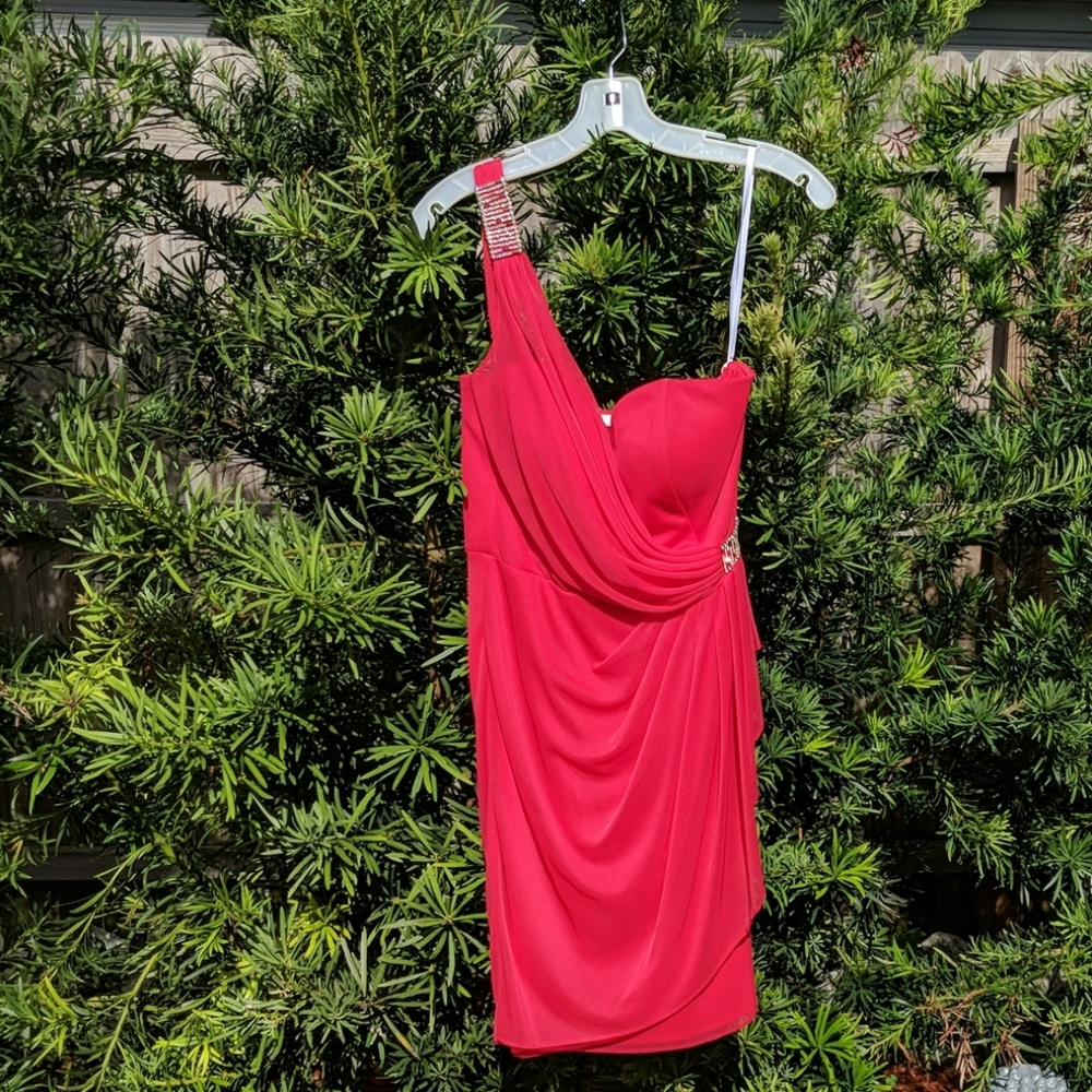 Like new one shoulder red dress
